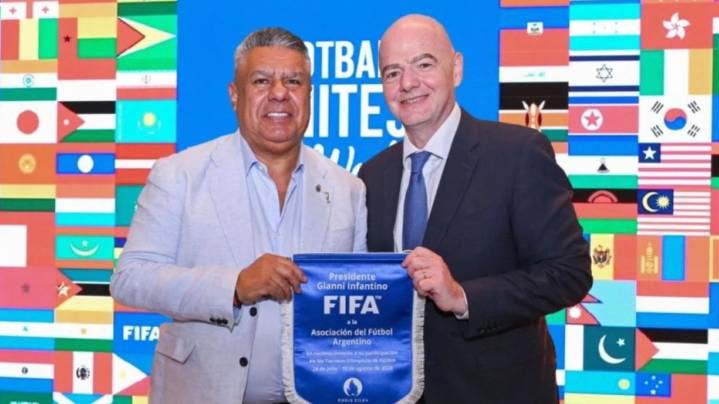 Claudio "Chiqui" Tapia fue designado como presidente de la Comisión de Reglas de Juego de la FIFA