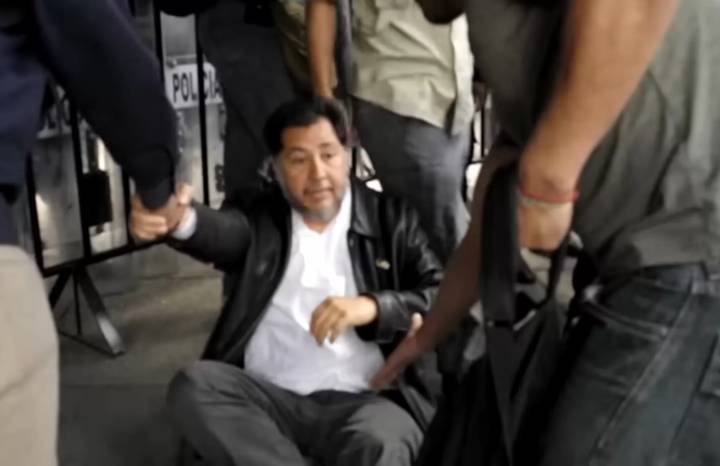 Se va Fernández Noroña del Senado tras escándalos: anuncia que pedirá licencia
