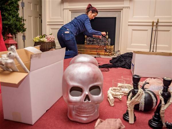 Ghosts and ghouls: Decorating for Halloween at Wildwood