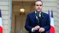 Sébastien Lecornu renunció a las pocas horas de asumir como primer ministro de…