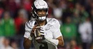 Oregon FB: Ducks rebound with historic performance in win over Rutgers