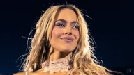 Tini Stoessel la rompió con sus looks en el show más importante de su carrera: lencería, piel y cuero