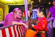 Why trick-or-treaters may bag more gummy candy than chocolate this Halloween