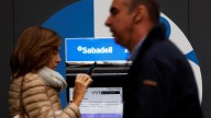 Bruselas mantiene abierto el expediente por las leyes usadas para obstaculizar la opa del BBVA