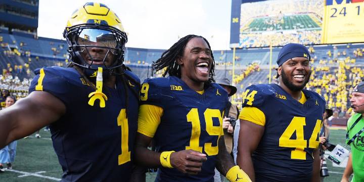 Bryce Underwood and Justice Haynes lead No. 20 Michigan to 24