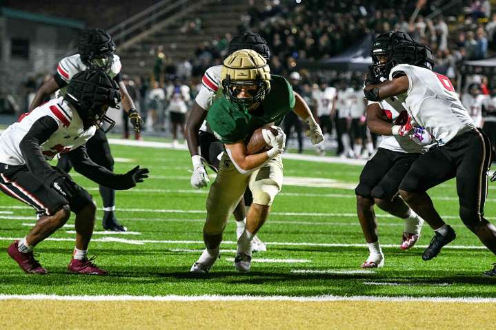 Spartans roll past Shades Valley to cap regular season