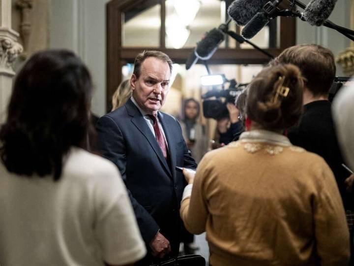 Still no clear budget partner for the Liberals to avoid early election