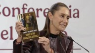 Sheinbaum presenta en la Mañanera su libro 'Diario de una transición histórica'