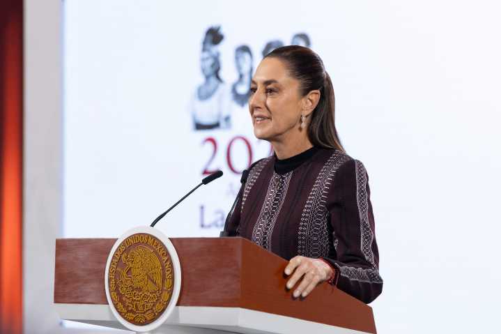 Gobierno de México expone irregularidades del FONDEN y destaca nuevo modelo de atención a...