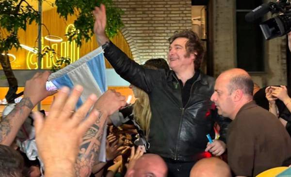 Milei ganó en Córdoba, pero perdió más del 30% de votos desde 2023