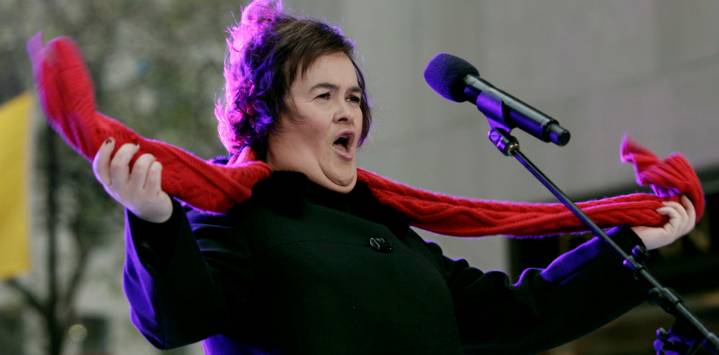 Susan Boyle sorprende a sus fanáticos con un nuevo look que la hace irreconocible