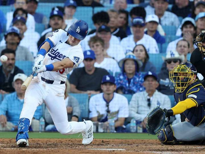 Dodgers dominan a Brewers 3-1 y sueñan con barrida rumbo a la Serie Mundial