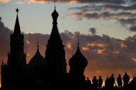 Syria’s interim leader arrives on his first visit to Russia, set to meet with Putin