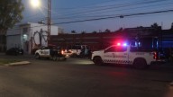 Pánico en escuela de Irapuato: Joven baleado intenta refugiarse en estacionamiento y muere