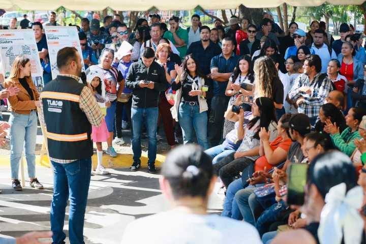 Quirino Velázquez refuerza participación ciudadana en programas de mejora urbana