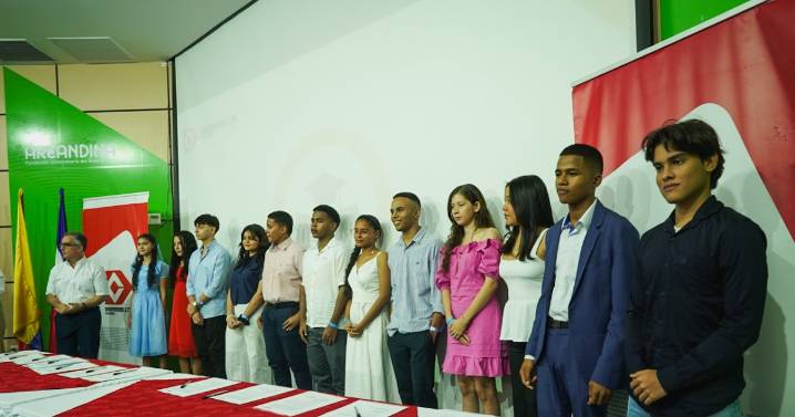 Drummond reafirma su compromiso con la educación a través de su programa de becas