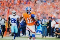Broncos aplastan a Cowboys en casa