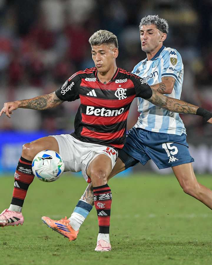 Flamengo ganó con lo mínimo a Racing Club   1-0 en la ida de semifinales de la Copa Libertadores