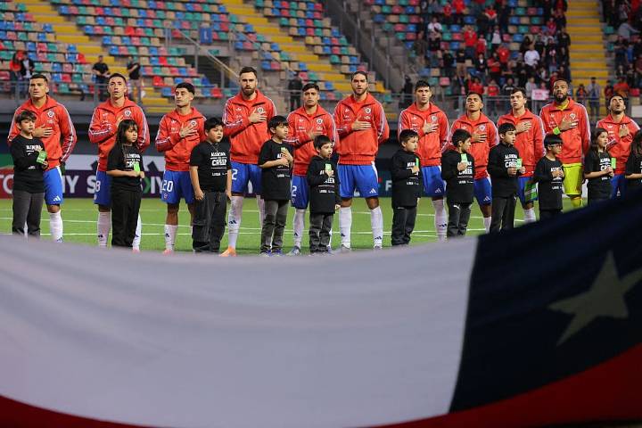 Una triste postal: este es el partido con menos público en la historia de La Roja
