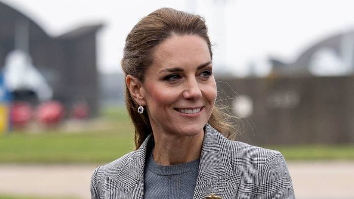 Kate Middleton just made the 'princess twist' hairstyle cool again