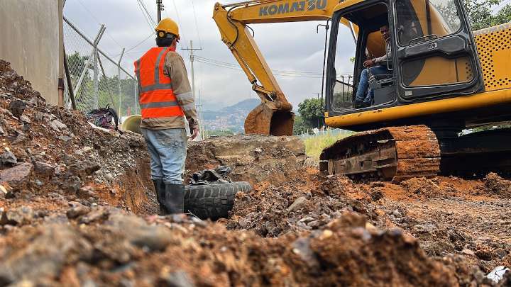 Alcaldía de Cali reanuda obras de ampliación en la Carrera 80 para mejorar la movilidad del sur; ¿cuándo estarán listas?