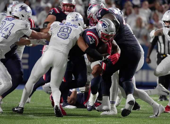 Top 4 Patriots Trade Targets After Antonio Gibson’s Injury