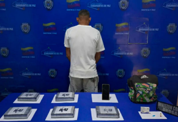 Detenido con cinco kilos de cocaína en La Guaira