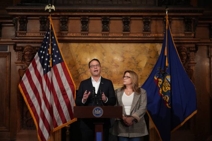 Pennsylvania man pleads guilty in arson attack at governor’s mansion while Shapiro’s family slept