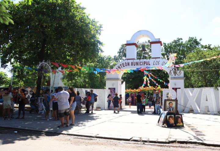 Inician preparativos para el Día de Muertos en Cancún