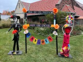 Hundreds pack into Forest Home Cemetery for annual Dia De Los Muertos event featuring traditional music, food, art