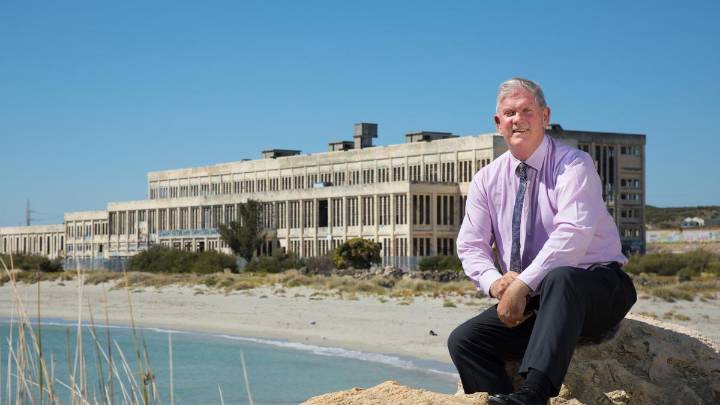 Cockburn mayor questions timing of park proposal from deputy & election rival