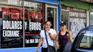Remesas en Colombia: un ingreso que crece entre la precariedad y las trabas migratorias