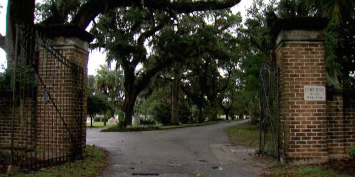 Family demands answers after repeated headstone damage at historic Savannah cemetery