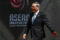 Australia’s Albanese discusses US minerals deal, jet incident with China’s Premier Li