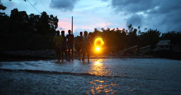 Huracán Melissa, de categoría 2, se acerca a Bermudas tras devastar Haití, Jamaica y Cuba