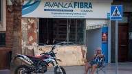 Los pequeños comercios de la zona cero de la DANA todavía facturan un 10% menos que antes