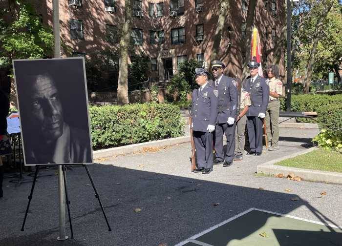 Court system leaders, local pols dedicate Harlem intersection to civil rights icon