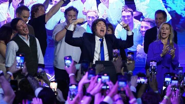 Milei celebró su triunfo nacional: "Los argentinos le dijeron basta al populismo"