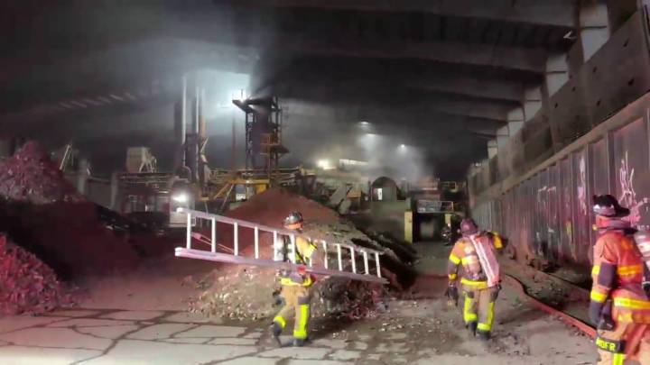 Crews fight fire at recycling facility in NW Miami-Dade – NBC 6 South Florida
