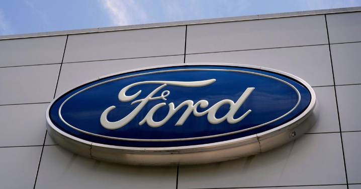 Ford recalls more than 290,000 vehicles in US due to issue with rearview camera system
