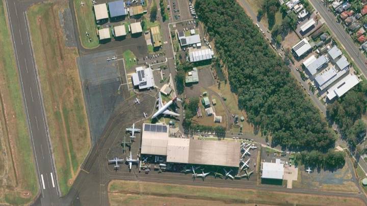 Shellharbour Airport: Three people dead after light plane crashed and caught fire