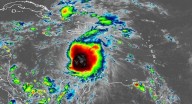 ‘Melissa’ avanza hacia Jamaica como huracán categoría 4