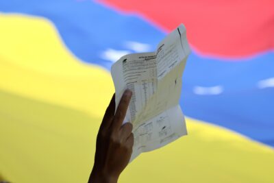 Activista venezolano dice que no detendrá su trabajo tras sufrir atentado en Bogotá