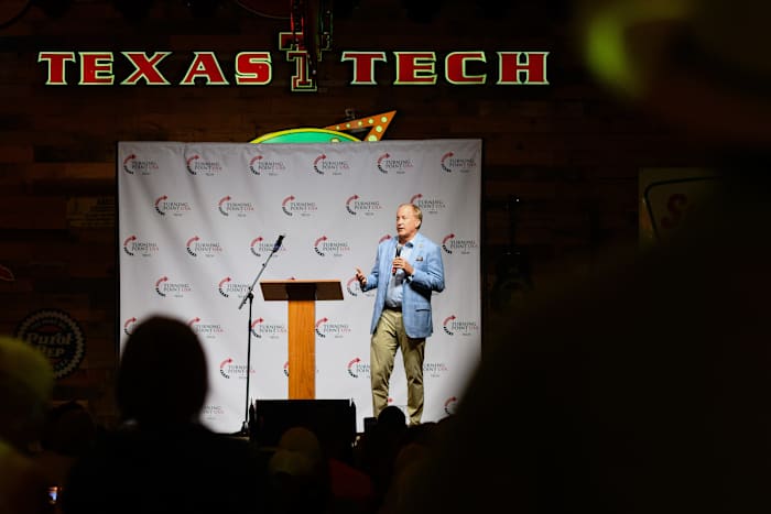 As energy finds Texas young conservatives, U.S. Senate hopefuls make their pitch