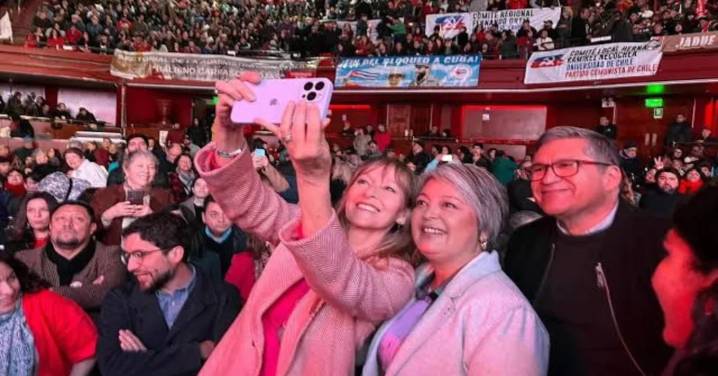 Artistas chilenos se reúnen en apoyo a Jeannette Jara: Aportaron ideas a su programa en materia de cultura