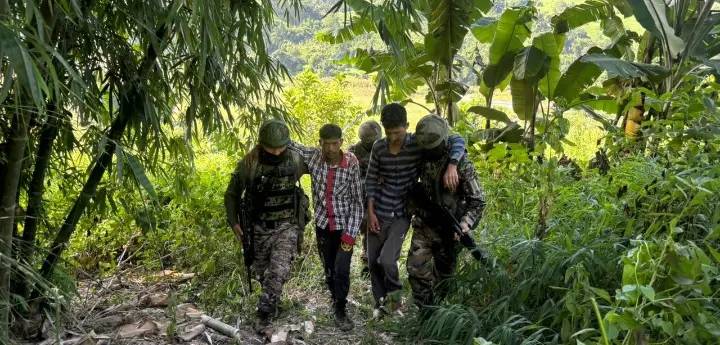 Labourers Rescued From Clutches Of Naga Rebels By Assam Rifles In Arunachal Pradesh