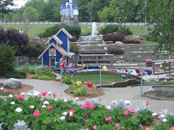 Beloved Northeast Ohio family attraction up for sale after four decades