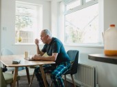 ¿Qué hace sentir solos a los hombres?: las nuevas causas que revela un estudio