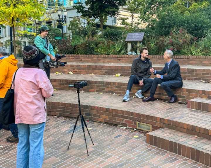‘Daily Show’ star interviews Portland mayor