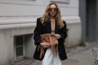 10 bolsos boho que todos tus vaqueros y camisetas blancas necesitan